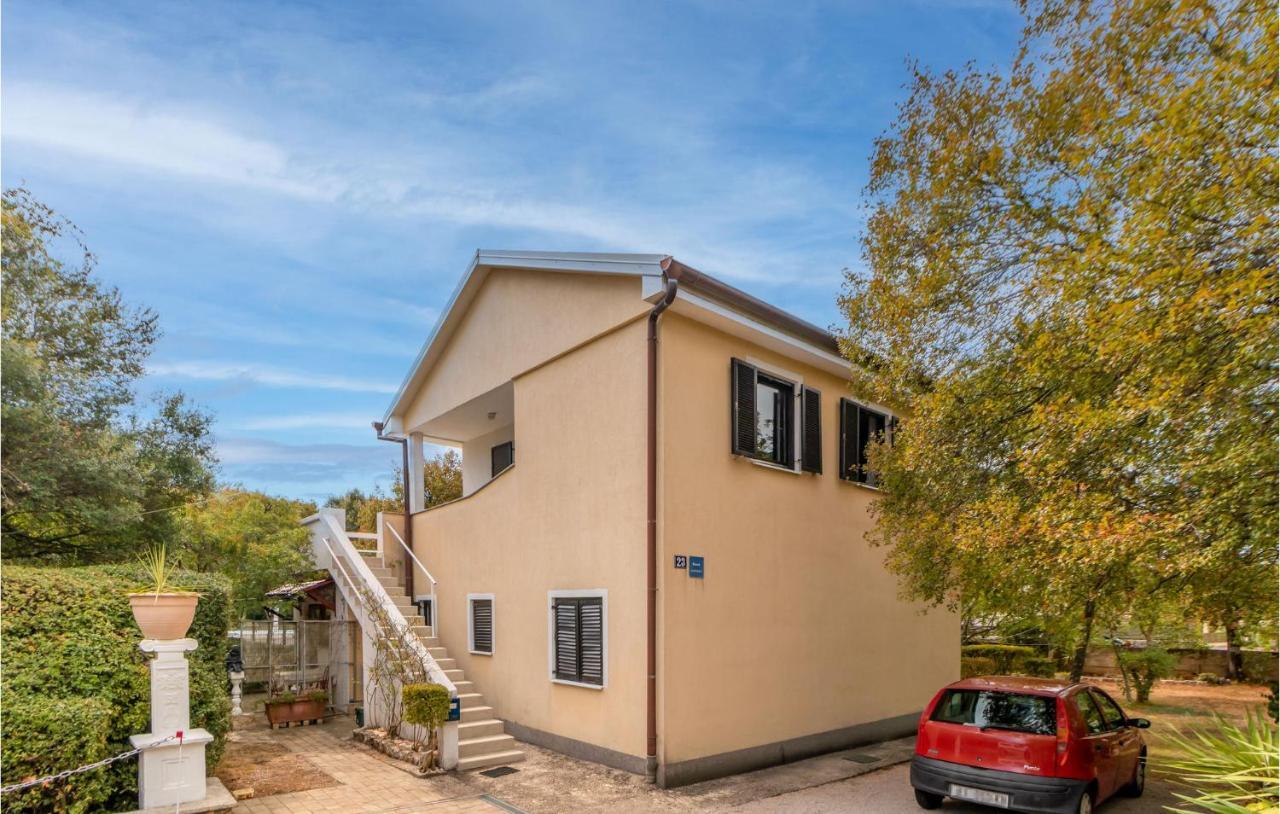 Pet Friendly Apartment In Pinezici With Wifi Exterior photo